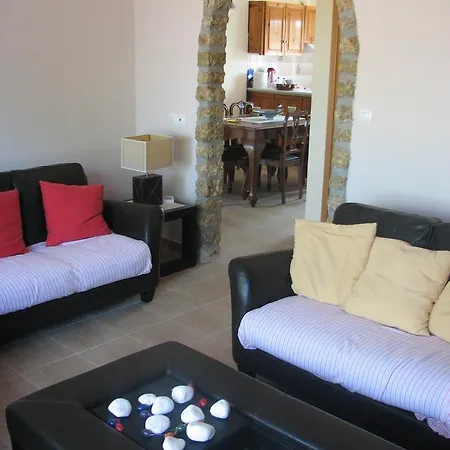 Nestor Surf House Agia Kiriaki (Messinia)