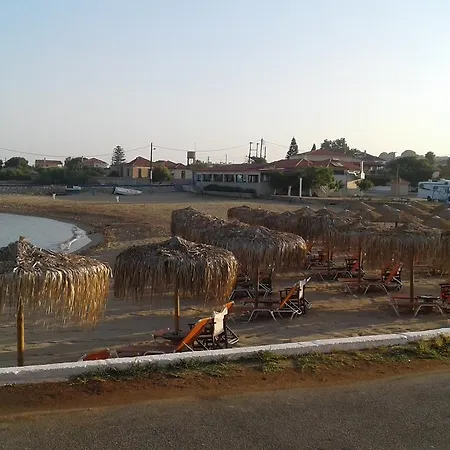 Nestor Surf House Agia Kiriaki (Messinia)